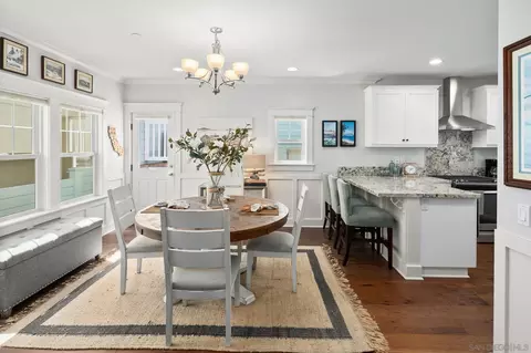 814 F Ave, Coronado, CA 92118