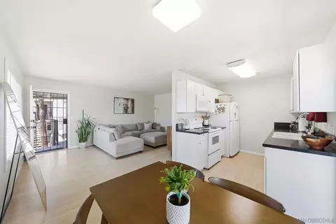 3870 37th St #4, San Diego, CA 92105