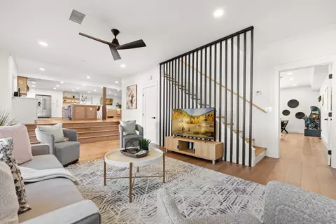 Living - 16021 Pomerado, Poway, CA 92064 photo 2 of 2