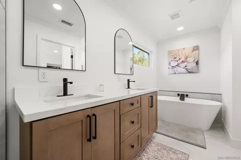Bath - 16021 Pomerado, Poway, CA 92064 photo 6 of 6