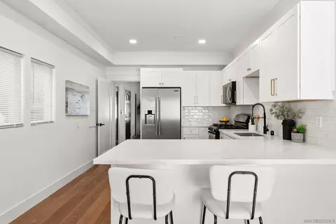 Kitchen - 16021 Pomerado, Poway, CA 92064 photo 4 of 4
