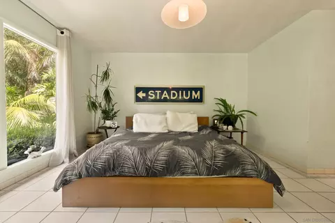 Bedroom - 5920 La Jolla, La Jolla, CA 92037 photo 1 of 5