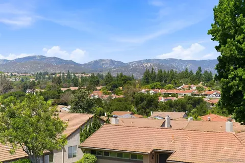 17430 Plaza Otonal, San Diego, CA 92128