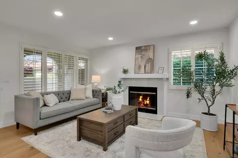 4135 Porte De Merano #144, San Diego, CA 92122