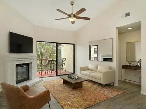 2822 Winthrop Ave, Carlsbad, CA 92010