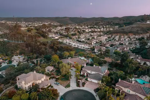 View/Area - 11640 Treadwell Dr, Poway, CA 92064 photo 5 of 8