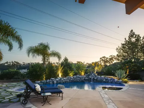 Exterior - 11640 Treadwell Dr, Poway, CA 92064 photo 11 of 11