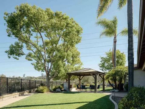 Exterior - 11640 Treadwell Dr, Poway, CA 92064 photo 4 of 11