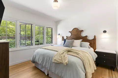 Bedroom - 10409 Grandview Dr, La Mesa, CA 91941 photo 1 of 5