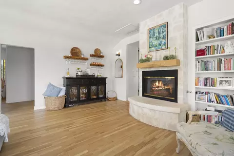 Living - 10409 Grandview Dr, La Mesa, CA 91941 photo 7 of 12