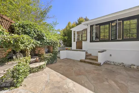 Exterior - 10409 Grandview Dr, La Mesa, CA 91941 photo 7 of 28