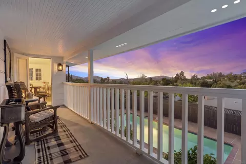 Exterior - 10409 Grandview Dr, La Mesa, CA 91941 photo 9 of 28