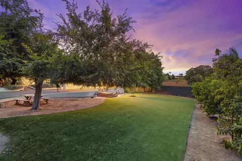 Exterior - 10409 Grandview Dr, La Mesa, CA 91941 photo 18 of 28