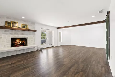 Living - 10409 Grandview Dr, La Mesa, CA 91941 photo 9 of 12