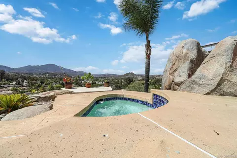 Exterior - 1931 Vereda Ct, El Cajon, CA 92019 photo 7 of 7