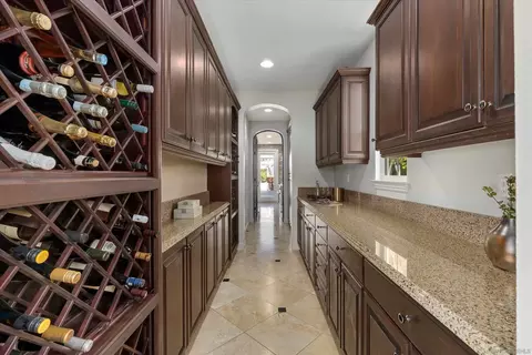 Entry Way - 6230 Topiary St, Carlsbad, CA 92009 photo 5 of 15