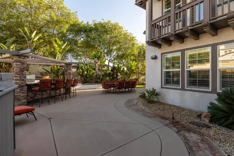Exterior - 6230 Topiary St, Carlsbad, CA 92009 photo 10 of 17