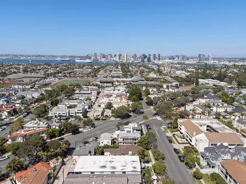 812-20 E Ave, Coronado, CA 92118 photo 7