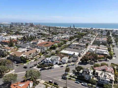 812-20 E Ave, Coronado, CA 92118 photo 8
