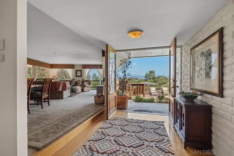 Entry Way - 4814 Mount Helix Dr, La Mesa, CA 91941 photo 1 of 6