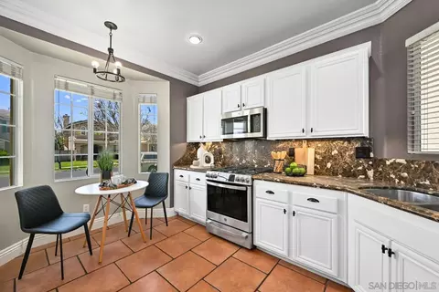 Kitchen - 1413 Filmore Pl, Chula Vista, CA 91913 photo 2 of 5