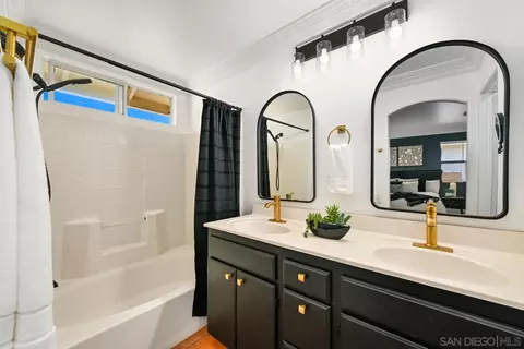 Bath - 1413 Filmore Pl, Chula Vista, CA 91913 photo 1 of 2