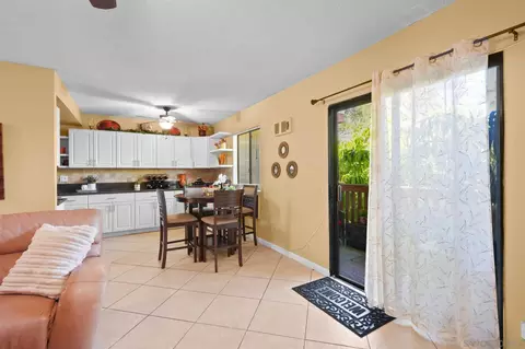 5700 Bates St #6, San Diego, CA 92115