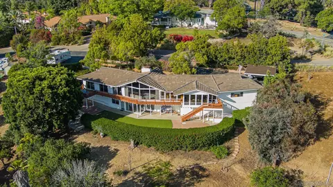 View/Area - 2553 Haas St, Escondido, CA 92025 photo 3 of 11