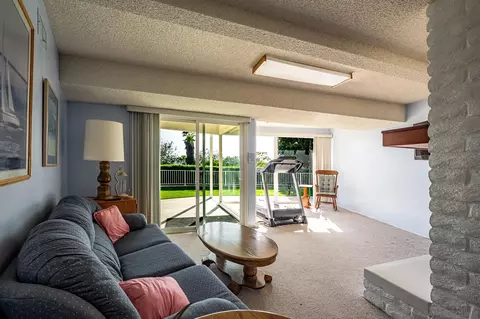 Living - 2553 Haas St, Escondido, CA 92025 photo 3 of 8