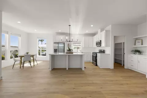 Kitchen - 103 Havenview Ln, Oceanside, CA 92056 photo 2 of 3