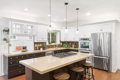 Kitchen - 3311 James, Carlsbad, CA 92008 photo 3 of 6