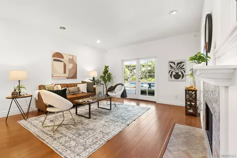 Living - 3311 James, Carlsbad, CA 92008 photo 2 of 4