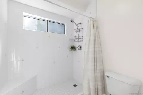 Bath - 3311 James, Carlsbad, CA 92008 photo 10 of 10
