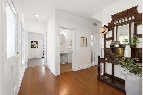Entry Way - 3311 James, Carlsbad, CA 92008 photo 2 of 3