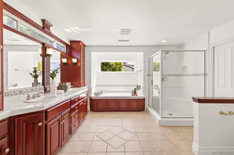 Bath - 3311 James, Carlsbad, CA 92008 photo 5 of 10