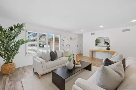 4571 Leathers, San Diego, CA 92117