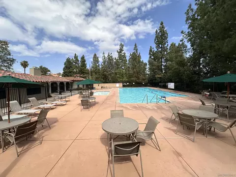 Exterior - 1962 Larkspur Dr, Alpine, CA 91901 photo 4 of 4