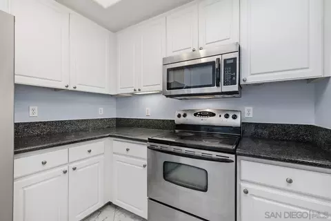 Kitchen - 9263 Regents #B308, La Jolla, CA 92037 photo 4 of 6
