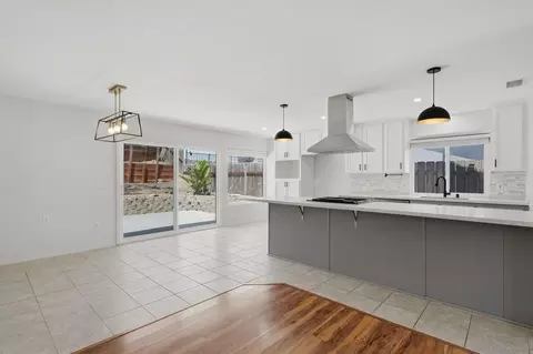 Kitchen - 9936 Beck Dr, Santee, CA 92071 photo 2 of 5