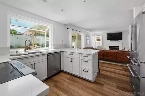 Kitchen - 12895 Meseta Ln, Lakeside, CA 92040 photo 1 of 4