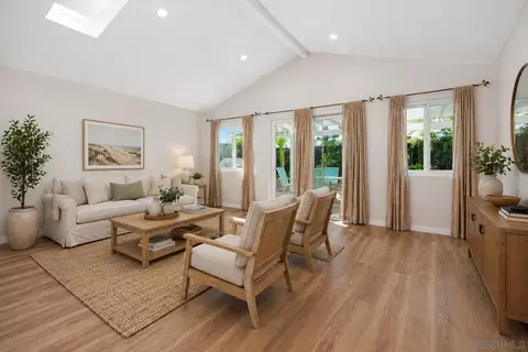 Living - 140 Five Crowns Way, Encinitas, CA 92024 photo 3 of 4
