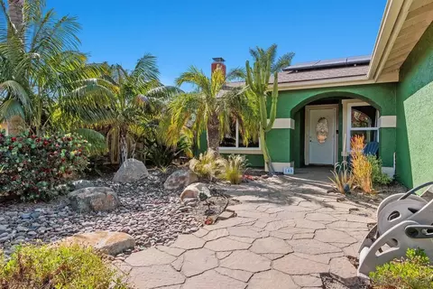 Exterior - 140 Five Crowns Way, Encinitas, CA 92024 photo 2 of 6