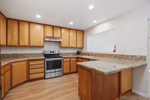 Kitchen - 140 Five Crowns Way, Encinitas, CA 92024 photo 1 of 2