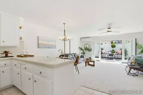 727 F Ave, Coronado, CA 92118