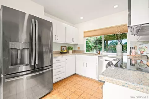 Kitchen - 14105 Durhullen Dr, Poway, CA 92064 photo 3 of 3