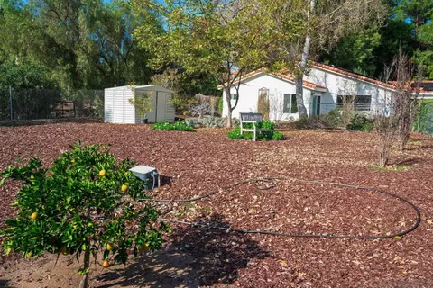 Exterior - 14105 Durhullen Dr, Poway, CA 92064 photo 5 of 8