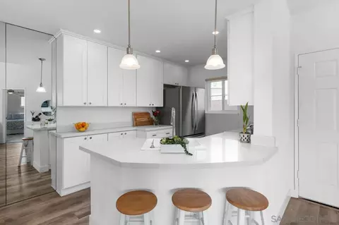 7127 Camino Degrazia #130, San Diego, CA 92111