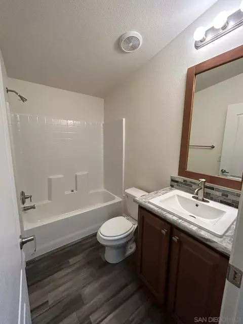 Bath - 8975 Lamar St, Spring Valley, CA 91977 photo 5 of 7