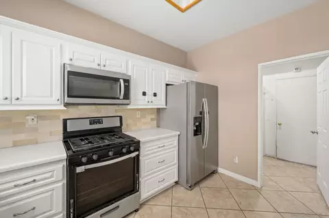 Kitchen - 1020 Cima Dr, San Marcos, CA 92078 photo 5 of 5