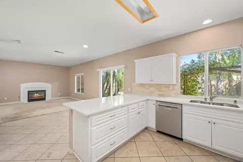 Kitchen - 1020 Cima Dr, San Marcos, CA 92078 photo 3 of 5